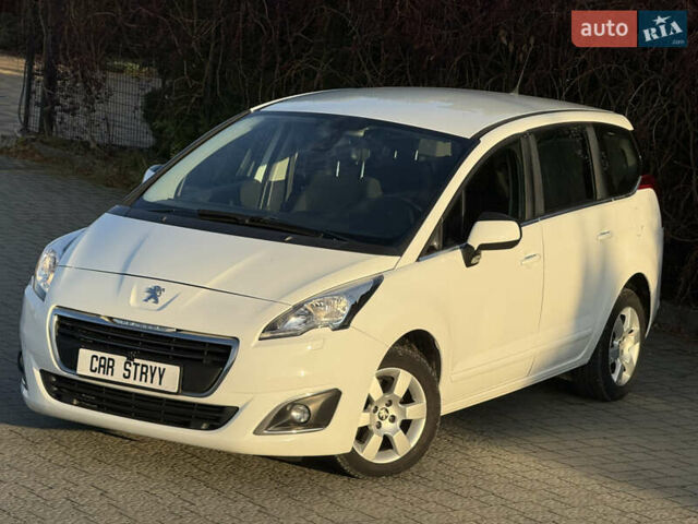 Білий Пежо 5008, об'ємом двигуна 1.6 л та пробігом 230 тис. км за 9999 $, фото 1 на Automoto.ua