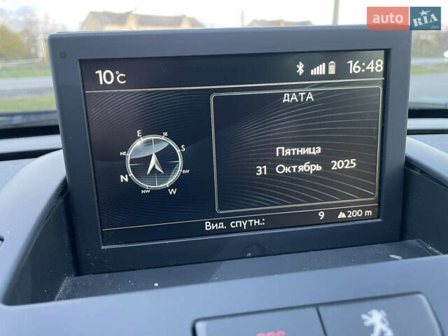 Білий Пежо 5008, об'ємом двигуна 1.6 л та пробігом 220 тис. км за 12300 $, фото 30 на Automoto.ua