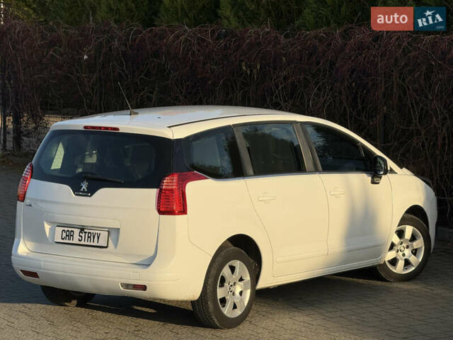 Білий Пежо 5008, об'ємом двигуна 1.6 л та пробігом 230 тис. км за 9999 $, фото 19 на Automoto.ua