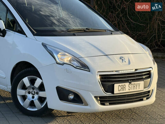 Білий Пежо 5008, об'ємом двигуна 1.6 л та пробігом 230 тис. км за 9999 $, фото 9 на Automoto.ua