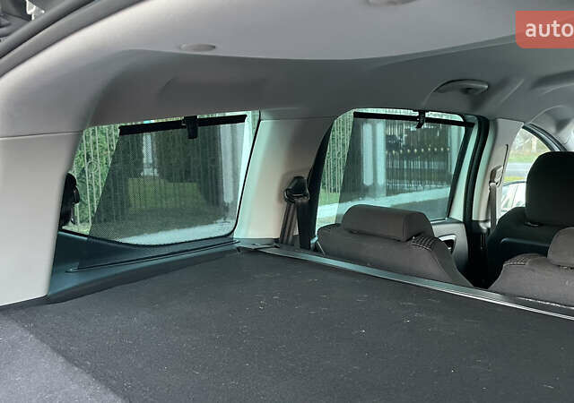 Білий Пежо 5008, об'ємом двигуна 1.6 л та пробігом 220 тис. км за 12300 $, фото 18 на Automoto.ua