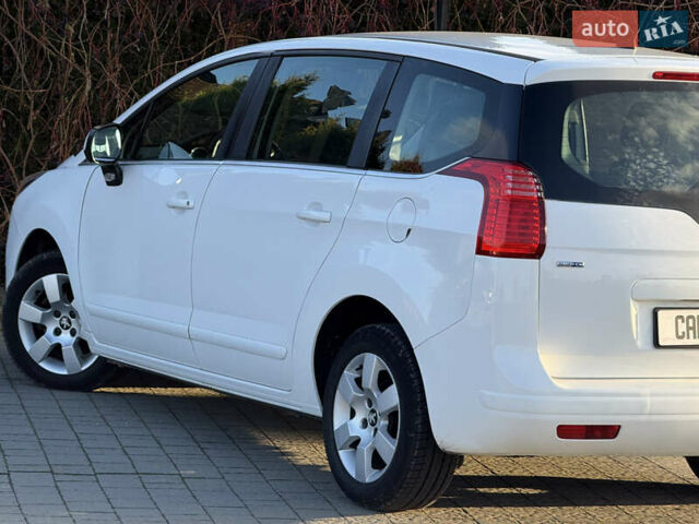 Білий Пежо 5008, об'ємом двигуна 1.6 л та пробігом 230 тис. км за 9999 $, фото 16 на Automoto.ua