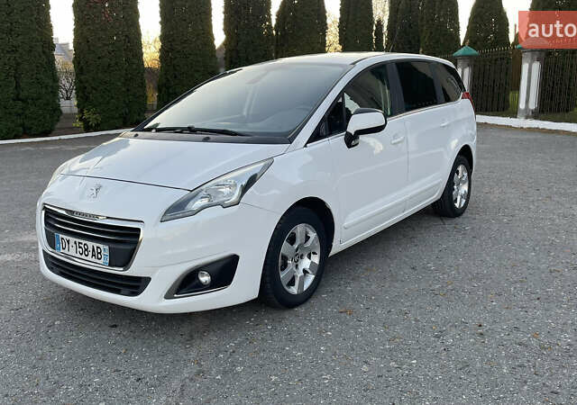 Білий Пежо 5008, об'ємом двигуна 1.6 л та пробігом 220 тис. км за 12300 $, фото 1 на Automoto.ua