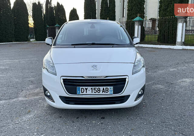 Білий Пежо 5008, об'ємом двигуна 1.6 л та пробігом 220 тис. км за 12300 $, фото 35 на Automoto.ua