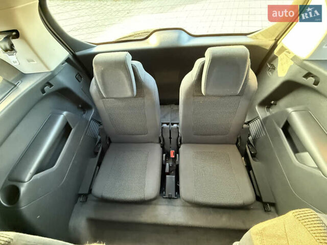 Білий Пежо 5008, об'ємом двигуна 1.6 л та пробігом 230 тис. км за 9999 $, фото 38 на Automoto.ua