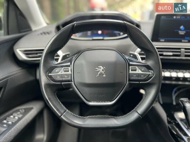 Белый Пежо 5008, объемом двигателя 1.5 л и пробегом 197 тыс. км за 20550 $, фото 13 на Automoto.ua