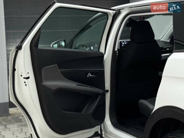 Белый Пежо 5008, объемом двигателя 1.5 л и пробегом 185 тыс. км за 18999 $, фото 62 на Automoto.ua