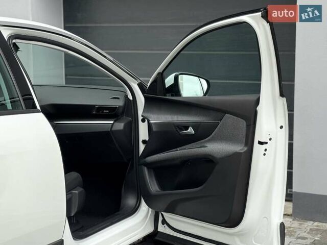 Белый Пежо 5008, объемом двигателя 1.5 л и пробегом 185 тыс. км за 18999 $, фото 58 на Automoto.ua