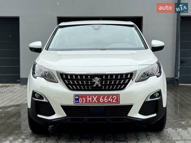 Белый Пежо 5008, объемом двигателя 1.5 л и пробегом 185 тыс. км за 18999 $, фото 9 на Automoto.ua