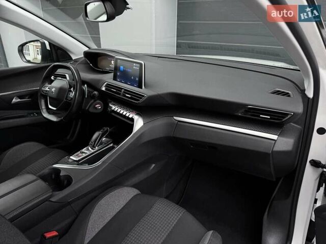 Белый Пежо 5008, объемом двигателя 1.5 л и пробегом 185 тыс. км за 18999 $, фото 57 на Automoto.ua