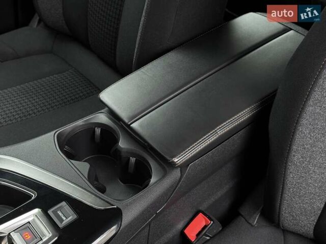 Белый Пежо 5008, объемом двигателя 1.5 л и пробегом 185 тыс. км за 18999 $, фото 44 на Automoto.ua