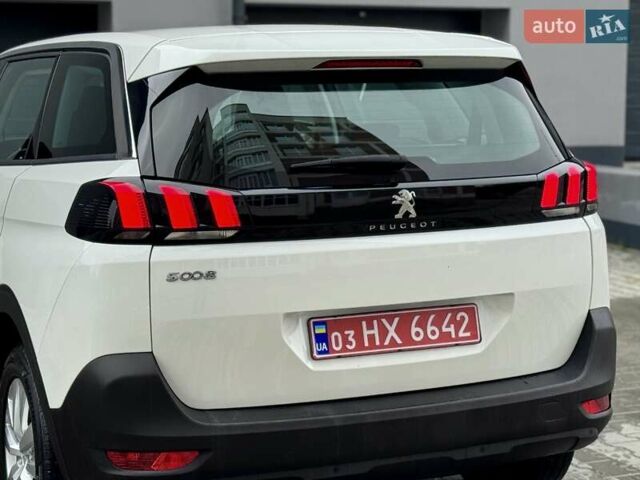 Белый Пежо 5008, объемом двигателя 1.5 л и пробегом 185 тыс. км за 18999 $, фото 19 на Automoto.ua
