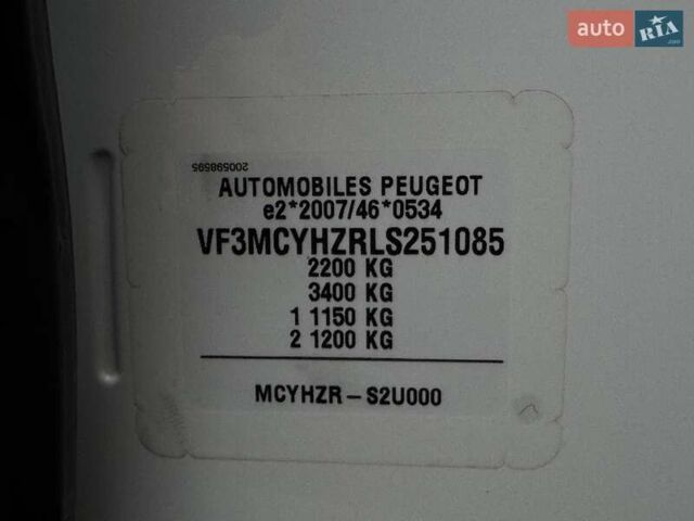 Белый Пежо 5008, объемом двигателя 1.5 л и пробегом 185 тыс. км за 18999 $, фото 71 на Automoto.ua