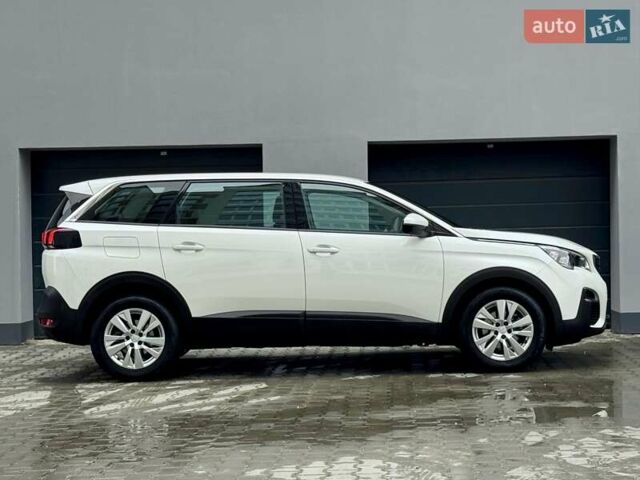 Белый Пежо 5008, объемом двигателя 1.5 л и пробегом 185 тыс. км за 18999 $, фото 22 на Automoto.ua