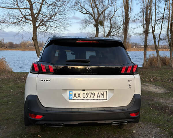 Белый Пежо 5008, объемом двигателя 2 л и пробегом 55 тыс. км за 34700 $, фото 4 на Automoto.ua