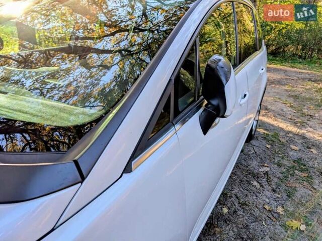 Пежо 5008 2010 в Ковель на Automoto.ua Белый Пежо 5008, объемом двигателя 1.56 л и пробегом 200 тыс. км за 6700 $, фото 25 на Automoto.ua