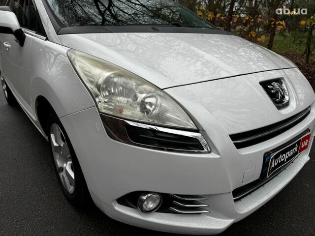 Белый Пежо 5008, объемом двигателя 1.6 л и пробегом 272 тыс. км за 8490 $, фото 3 на Automoto.ua