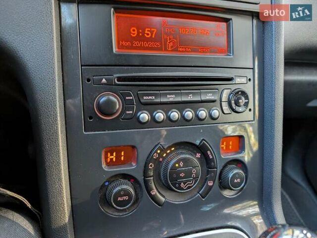 Пежо 5008 2010 в Ковель на Automoto.ua Белый Пежо 5008, объемом двигателя 1.56 л и пробегом 200 тыс. км за 6700 $, фото 43 на Automoto.ua