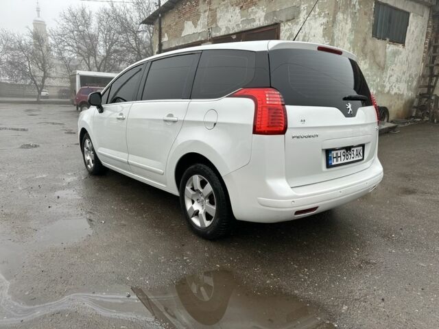 Білий Пежо 5008, об'ємом двигуна 1.6 л та пробігом 340 тис. км за 7200 $, фото 2 на Automoto.ua