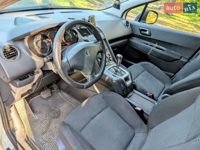 Пежо 5008 2010 в Ковель на Automoto.ua Белый Пежо 5008, объемом двигателя 1.56 л и пробегом 200 тыс. км за 6700 $, фото 11 на Automoto.ua