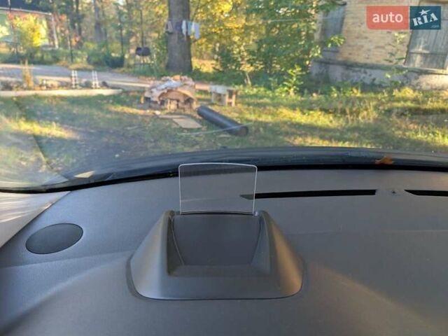 Пежо 5008 2010 в Ковель на Automoto.ua Белый Пежо 5008, объемом двигателя 1.56 л и пробегом 200 тыс. км за 6700 $, фото 44 на Automoto.ua