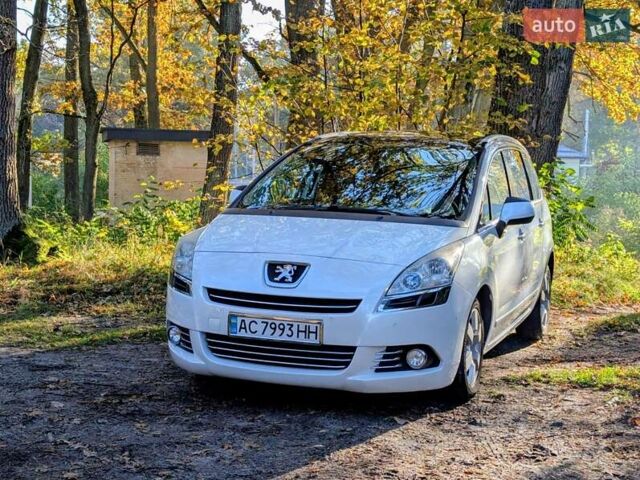 Пежо 5008 2010 в Ковель на Automoto.ua Белый Пежо 5008, объемом двигателя 1.56 л и пробегом 200 тыс. км за 6700 $, фото 10 на Automoto.ua