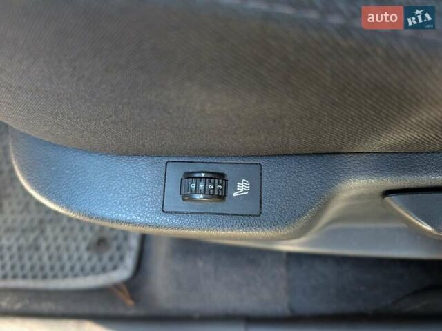 Пежо 5008 2010 в Ковель на Automoto.ua Белый Пежо 5008, объемом двигателя 1.56 л и пробегом 200 тыс. км за 6700 $, фото 37 на Automoto.ua