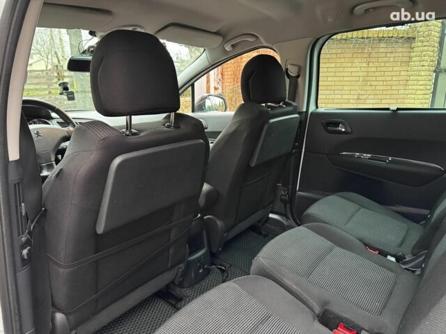 Белый Пежо 5008, объемом двигателя 1.6 л и пробегом 272 тыс. км за 8490 $, фото 19 на Automoto.ua