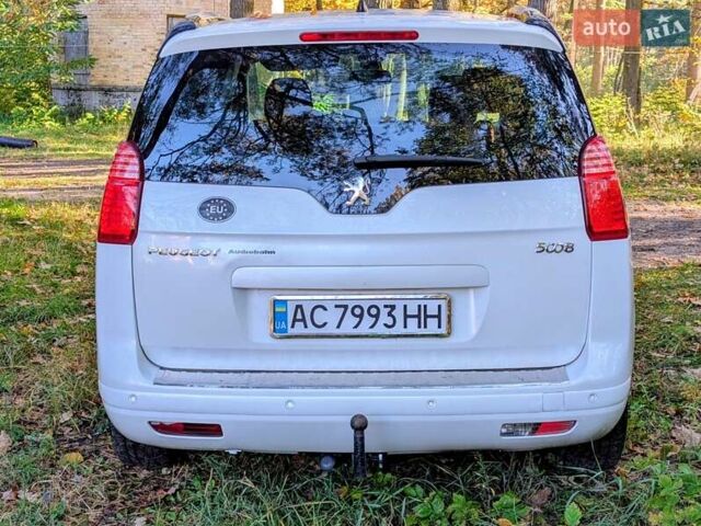 Пежо 5008 2010 в Ковель на Automoto.ua Белый Пежо 5008, объемом двигателя 1.56 л и пробегом 200 тыс. км за 6700 $, фото 1 на Automoto.ua