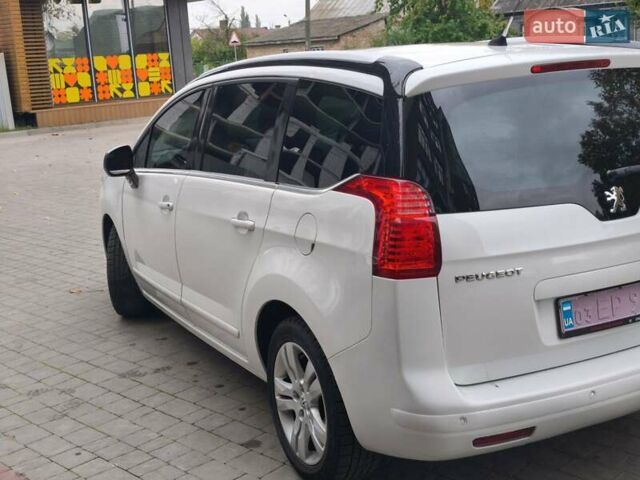 Білий Пежо 5008, об'ємом двигуна 1.6 л та пробігом 248 тис. км за 9700 $, фото 1 на Automoto.ua