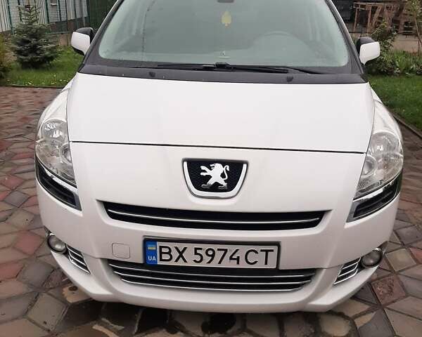 Білий Пежо 5008, об'ємом двигуна 1.6 л та пробігом 344 тис. км за 7600 $, фото 1 на Automoto.ua