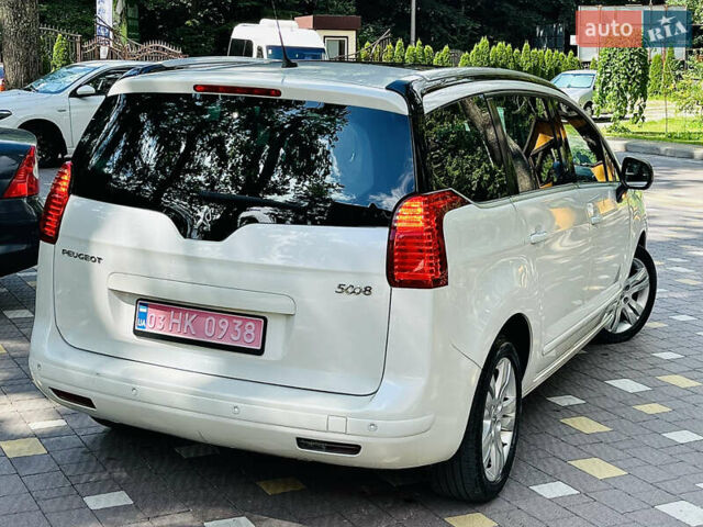 Білий Пежо 5008, об'ємом двигуна 2 л та пробігом 269 тис. км за 9999 $, фото 16 на Automoto.ua