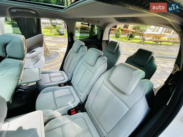 Білий Пежо 5008, об'ємом двигуна 2 л та пробігом 269 тис. км за 9999 $, фото 43 на Automoto.ua