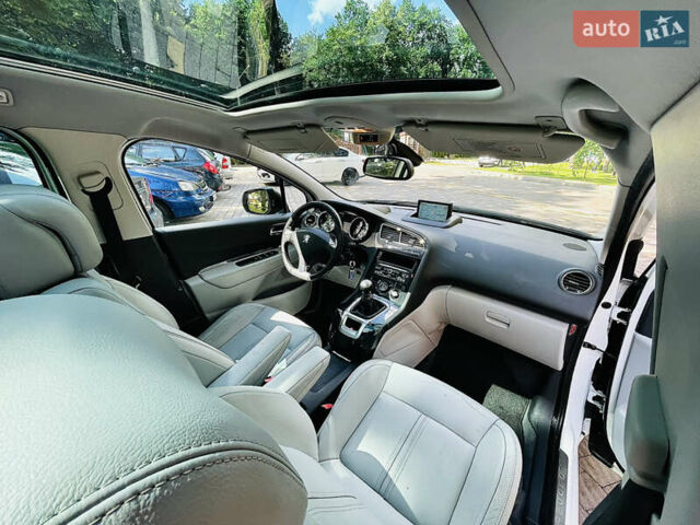 Білий Пежо 5008, об'ємом двигуна 2 л та пробігом 269 тис. км за 9999 $, фото 45 на Automoto.ua