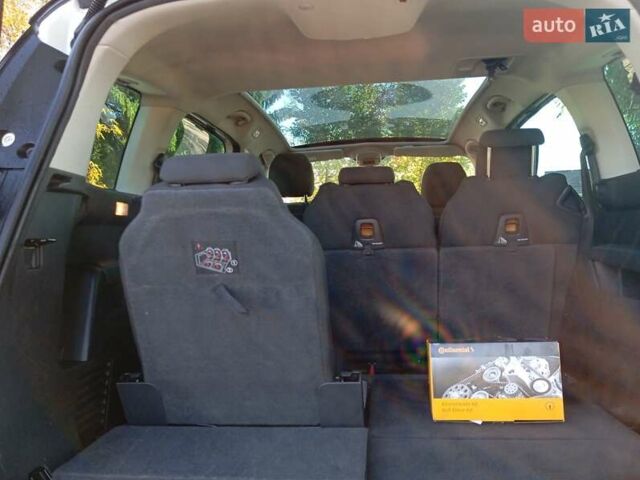 Белый Пежо 5008, объемом двигателя 1.6 л и пробегом 167 тыс. км за 9500 $, фото 1 на Automoto.ua