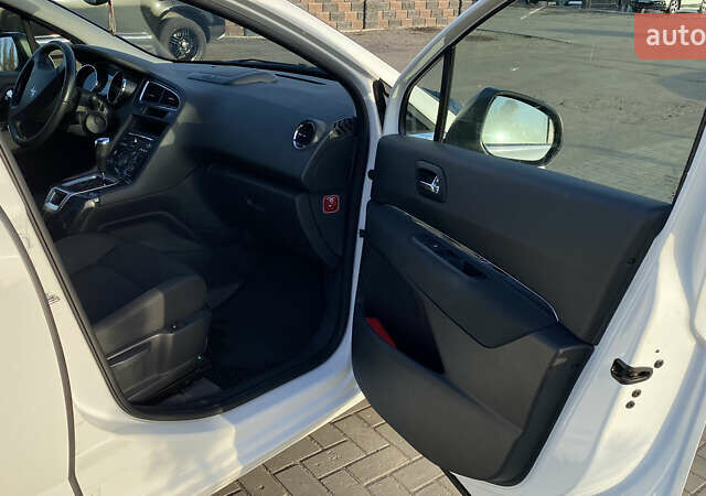 Білий Пежо 5008, об'ємом двигуна 1.56 л та пробігом 173 тис. км за 14500 $, фото 11 на Automoto.ua