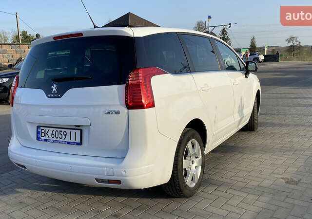 Білий Пежо 5008, об'ємом двигуна 1.56 л та пробігом 173 тис. км за 14500 $, фото 3 на Automoto.ua