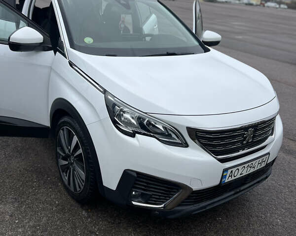 Білий Пежо 5008, об'ємом двигуна 1.56 л та пробігом 217 тис. км за 18900 $, фото 15 на Automoto.ua