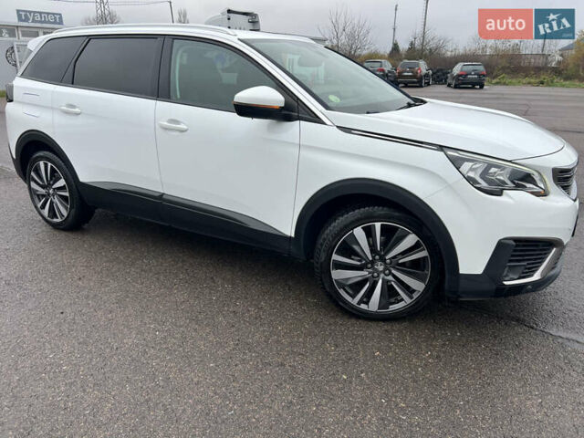 Білий Пежо 5008, об'ємом двигуна 1.56 л та пробігом 217 тис. км за 18900 $, фото 4 на Automoto.ua