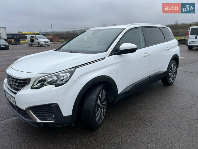 Білий Пежо 5008, об'ємом двигуна 1.56 л та пробігом 217 тис. км за 18900 $, фото 6 на Automoto.ua