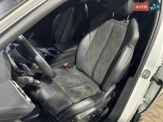 Белый Пежо 5008, объемом двигателя 2 л и пробегом 110 тыс. км за 24500 $, фото 20 на Automoto.ua