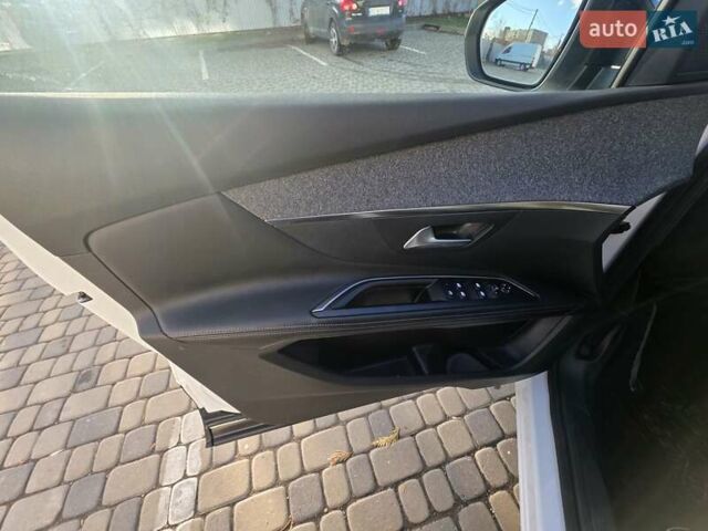 Белый Пежо 5008, объемом двигателя 1.5 л и пробегом 178 тыс. км за 20950 $, фото 74 на Automoto.ua