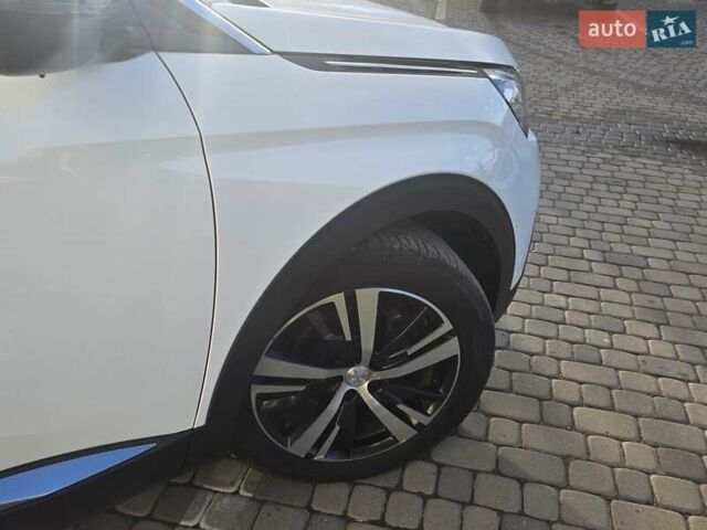 Белый Пежо 5008, объемом двигателя 1.5 л и пробегом 178 тыс. км за 20950 $, фото 41 на Automoto.ua