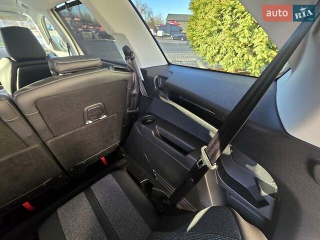 Белый Пежо 5008, объемом двигателя 1.5 л и пробегом 178 тыс. км за 20950 $, фото 65 на Automoto.ua