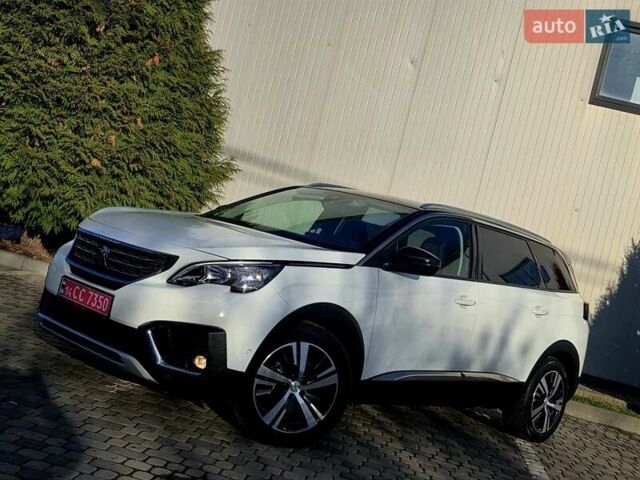 Белый Пежо 5008, объемом двигателя 1.5 л и пробегом 178 тыс. км за 20950 $, фото 2 на Automoto.ua