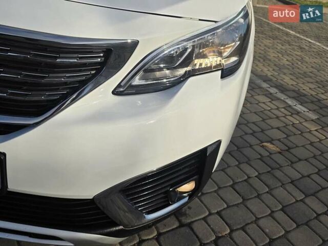 Белый Пежо 5008, объемом двигателя 1.5 л и пробегом 178 тыс. км за 20950 $, фото 44 на Automoto.ua