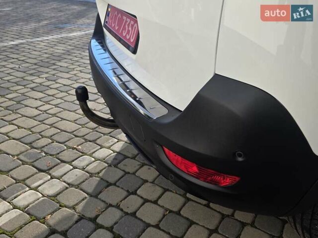 Белый Пежо 5008, объемом двигателя 1.5 л и пробегом 178 тыс. км за 20950 $, фото 34 на Automoto.ua