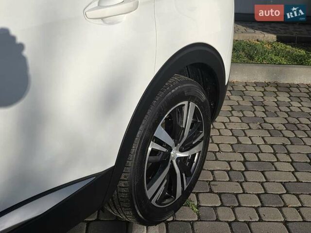 Белый Пежо 5008, объемом двигателя 1.5 л и пробегом 178 тыс. км за 20950 $, фото 32 на Automoto.ua