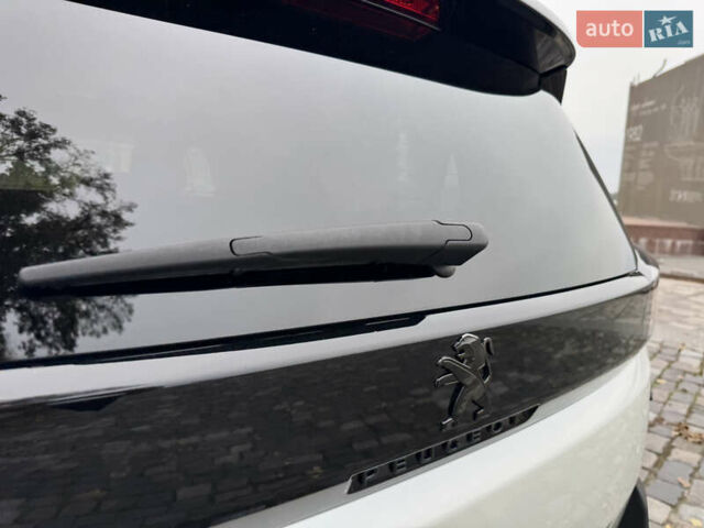 Белый Пежо 5008, объемом двигателя 2 л и пробегом 39 тыс. км за 33999 $, фото 117 на Automoto.ua