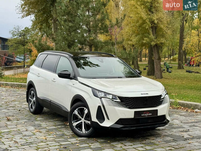 Белый Пежо 5008, объемом двигателя 2 л и пробегом 39 тыс. км за 33999 $, фото 7 на Automoto.ua